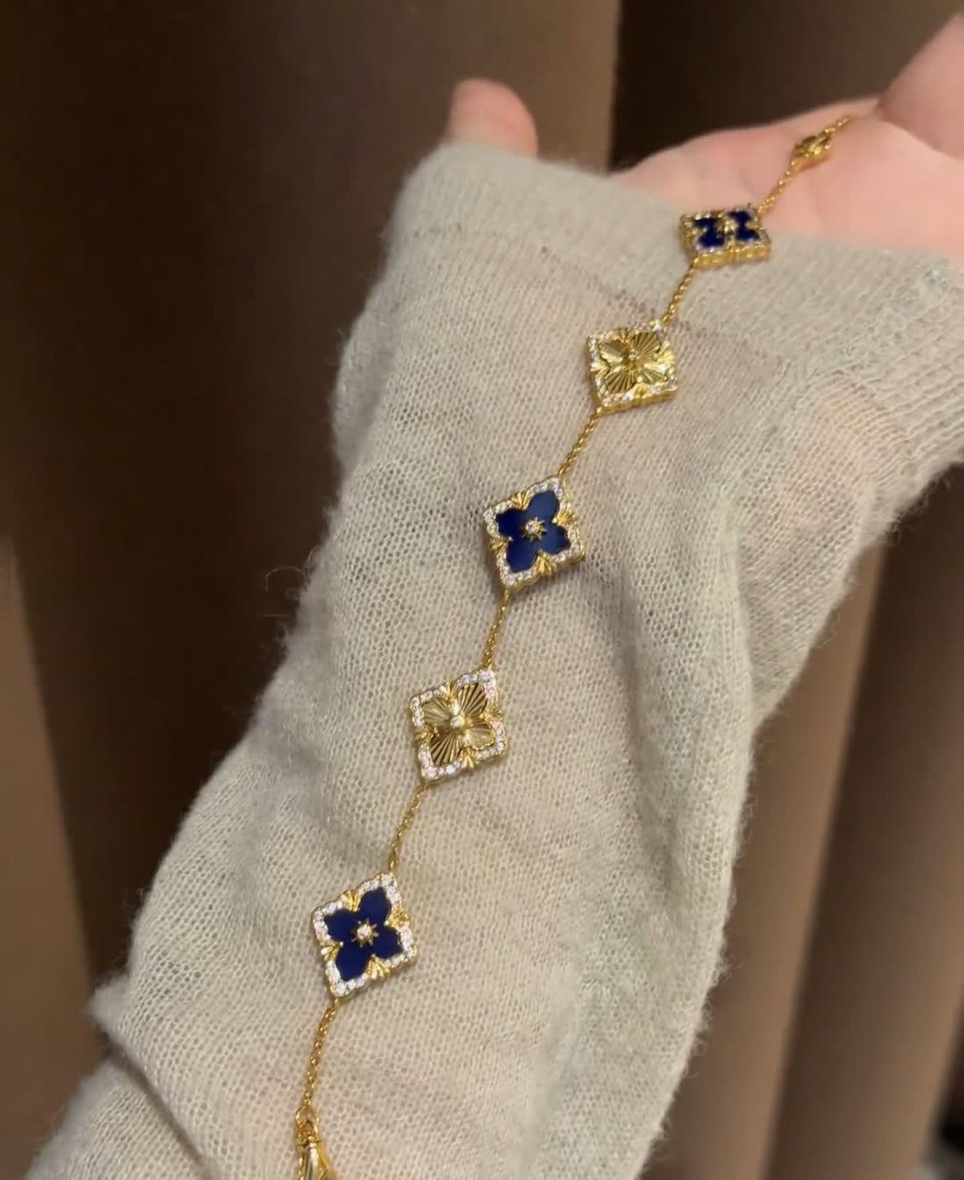 Van Cleef & Arpels Elegant Gold and Blue Enamel Bracelet
